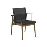 Gloster - Sway Teak Stacking Chair with Arms, Frame Meteor, Anthracite Sling - Matstolar utomhus - Henrik Pedersen - Svart - Metall/Trä/Plast
