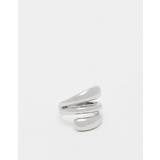 ASOS DESIGN – Silverfärgad ring med smält, vriden design - M