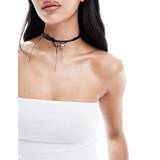 ASOS DESIGN – Choker-halsband med band och silverfärgat, puffat hjärta - No Size
