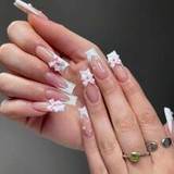 24 Pcs Of Long Square New Press On Nails Gift Box Oolong Collagen Jelly Jelly Champagne Color Glaze Rhinestones White Personalized French Elegant Girl