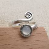 Retro Moonstone Ring Fashion Temperament Alloy Open Ring Female Gift Jewelry Couple Gift Accessories