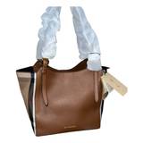 Burberry Canterbury leather tote
