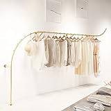 Kreativ display klädställning i boutique klädbutiker, moderna industriella rör väggmonterade klädhängare, garderobsstång, detaljhandel display ställ, förvaring