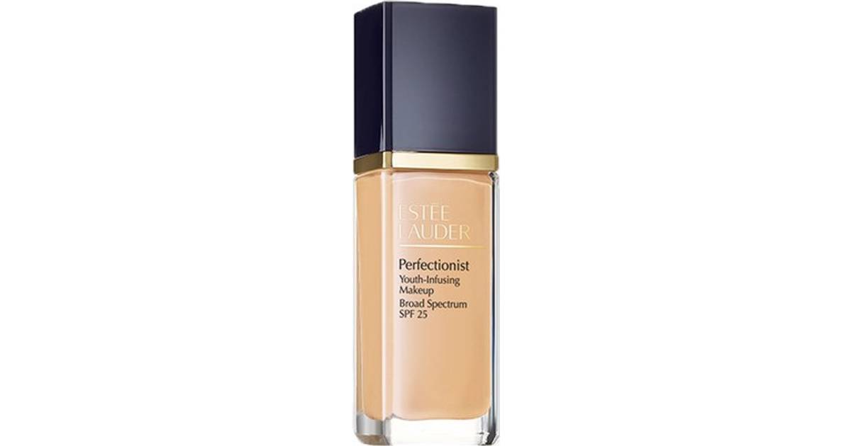 Perfectionist Youth-Infusing Makeup SPF 25 3N1 Ivory Beige 