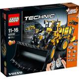 Lego technic volvo Lego Technic Remote Controlled Volvo L350F Wheel Loader 42030