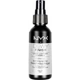 NYX Makeup på rea NYX Make Up Setting Spray Dewy 60ml