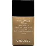 CHANEL Vitalumière Moisture-Rich Radiance Sunscreen Fluid Makeup Broad  Spectrum SPF 15 Reviews 2023