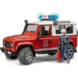 Bruder Utryckningsfordon Bruder Land Rover Defender Station Wagon Fire Department 02596