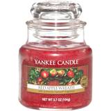 Yankee Candle Red Apple Wreath Small Doftljus 104g