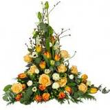 Sippa Snittblommor Blommor till begravning & kondoleanser Funeral Flowers Spring Feeling Lång bukett