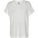 CULTURE Skinnjackor Kläder CULTURE Kajsa T-shirt - Spring Gardenia