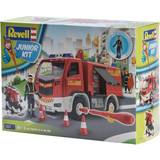 Revell Brandmän Byggleksaker Revell Junior Kit Fire Truck with Figure 00819