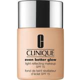 Clinique Foundations Clinique Even Better Glow SPF15 CN 28 Ivory