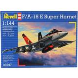1:144 Modeller & Byggsatser Revell F/A-18E Super Hornet 1:144