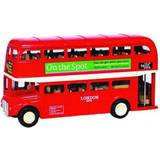 Bussar på rea Goki London Bus PF993