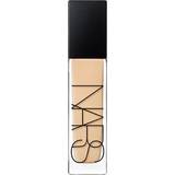 NARS Foundations NARS Natural Radiant Longwear Foundation Deauville