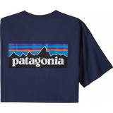 Patagonia T-shirts & Linnen Patagonia P-6 Logo Responsibili-T-shirt - Classic Navy