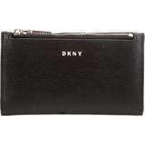 DKNY Plånböcker DKNY Bryant New Bifold CA Wallet - Black/Gold