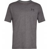 Herr - Polyester T-shirts Under Armour Men's Sportstyle Left Chest Short Sleeve Shirt - Charcoal Medium Heather/Black
