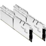 32 GB - DDR4 - Silver RAM minnen G.Skill Trident Z Royal Silver DDR4 4400MHz 2x16GB (F4-4400C19D-32GTRS)