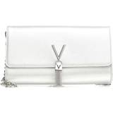 Skinnimitation Kuvertväskor Valentino Bags Divina Clutch - Silver