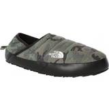 Herr - Multifärgade Tofflor & Sandaler The North Face Thermoball Traction Mule V - Thyme Brushwood Camo Print/Thyme