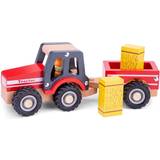 New Classic Toys Leksaker New Classic Toys Traktor i trä med höbalar