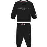 Tommy Hilfiger Bebisar Tracksuits Tommy Hilfiger Baby Essential Logo Sweatshirt & Joggers Set - Black (KN0KN01357)