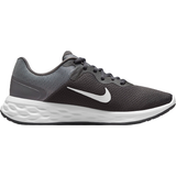 Skor Nike Revolution 6 Next Nature M - Iron Grey/Smoke Grey/Black/White