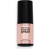Borstrengöring på rea Revolution Beauty Soap Styler Activation Spray 50ml