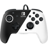 PDP Faceoff Deluxe+ Audio Wired Controller - Black/White