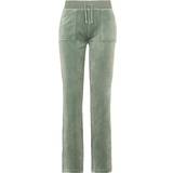 Juicy couture byxor med fickor Juicy Couture Del Ray Classic Velour Pant - Chinois Green