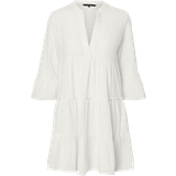 Korta klänningar - Volanger Vero Moda Heli 3/4 Short Dress - White/Snow White