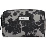 Day Et Gweneth RE-P Zen Beauty Cosmetic Bag ONE SIZE Beige