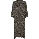 Soaked in Luxury Skinnjackor Kläder Soaked in Luxury Zaya Dress - Beige Zebra