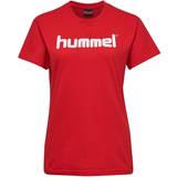 Hummel Stilfuldt designet t-shirt med et trykt logo på forsiden Dame
