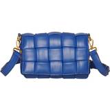 Noella Blåa Handväskor Noella Brick Bag - Royal Blue