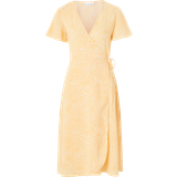 Vila Omlottklänning viLovie S/S Wrap Midi Dress