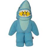 Manhattan Toy Interaktiva leksaker Manhattan Toy Lego Minifigure Shark Suit Guy 14" Plush Character
