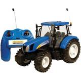 Radiostyrd traktor leksaker Britains Radiostyrd Traktor New Holland T6180 1:16