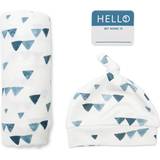 Mary Meyer Babyfiltar Mary Meyer Lulujo Bamboo Hat and Swaddle Blankets-Navy Triangle