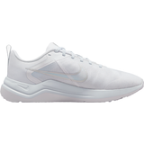 Nike 38 ⅓ Skor Nike Downshifter 12 W - White/Pure Platinum/Metallic Silver