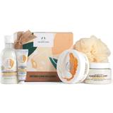 Milk and honey The Body Shop Soothing Almond Milk & Honey Big Gift