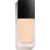 Chanel Basmakeup Chanel Ultra Le Teint fluide #br12