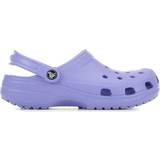 3.5 - Lila Utetofflor Crocs Classic Clog - Digital Violet