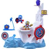 Marvel Lekset Marvel Stunt Squad Tower Smash-lekset med 3,5 cm höga superhjältefigurerna Captain America och Thanos