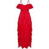 Cold Shoulder Klänningar PrettyLittleThing Cold Shoulder Ruffle Detail Maxi Dress - Red