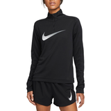 20 - Dam - Återvunnet material T-shirts Nike Dri-FIT Swoosh 1/4-Zip Long-Sleeve Running Mid Layer Women's - Black