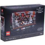 Lego death star Lego Star Wars Death Star Trash Compactor Diorama 75339