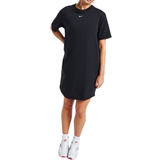 Dam - T-shirtklänningar Nike Essential T-shirt Dress - Black